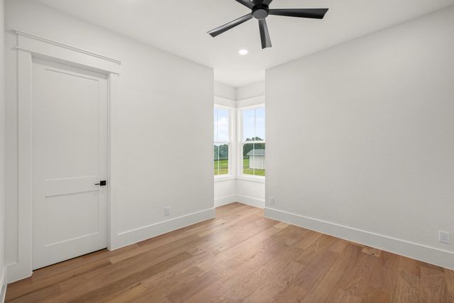 11150 Fm 389, Burton, TX 77835