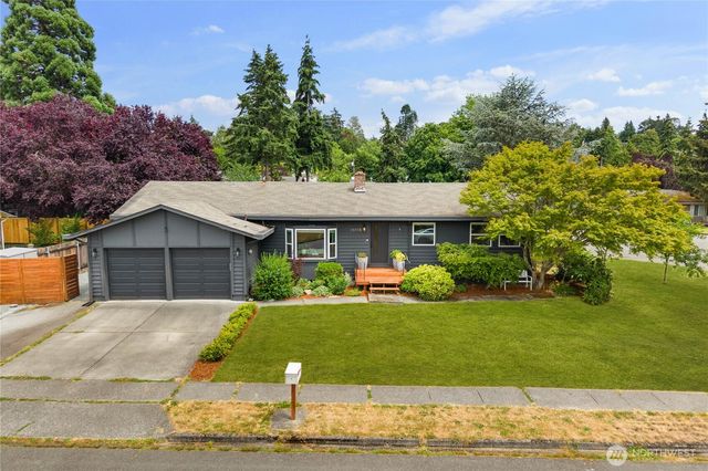 26108 13th Place S, Des Moines, WA 98198