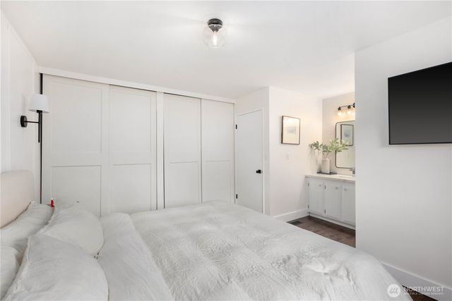 26108 13th Place S, Des Moines, WA 98198