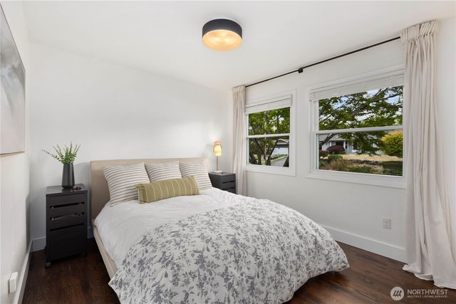 26108 13th Place S, Des Moines, WA 98198