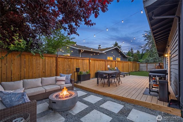 26108 13th Place S, Des Moines, WA 98198
