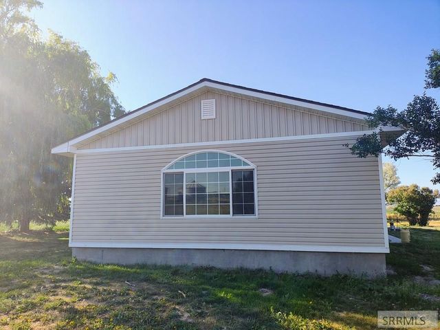 739 N 1200 W, Blackfoot, ID 83211