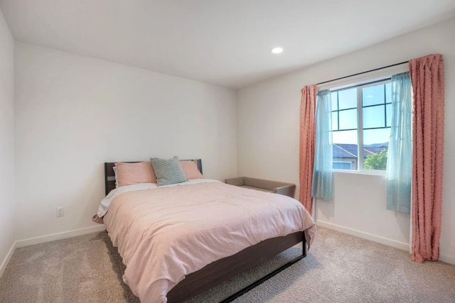 28305 Heather Green Way, Menifee, CA 92584