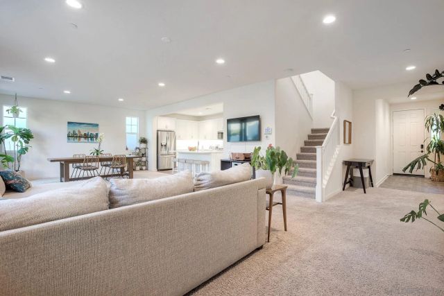 28305 Heather Green Way, Menifee, CA 92584