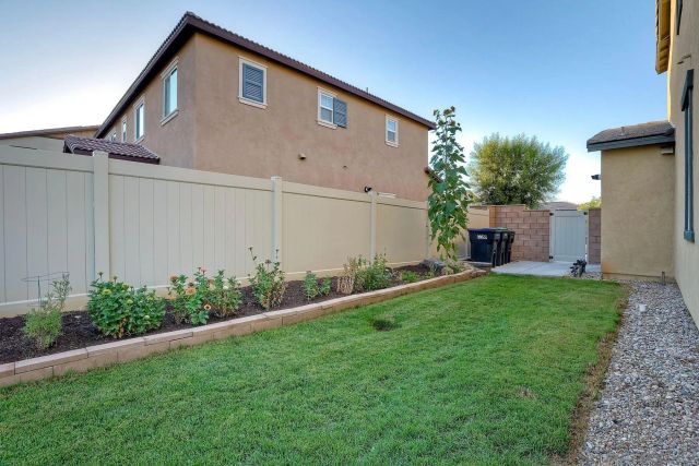 28305 Heather Green Way, Menifee, CA 92584