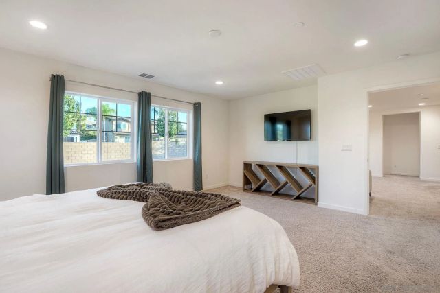 28305 Heather Green Way, Menifee, CA 92584