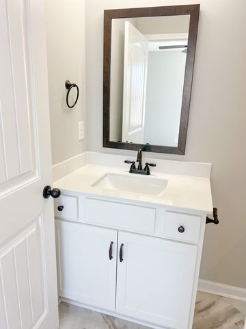 2202 Eldos Trace Cir Apt F, Clarksville, TN 37042