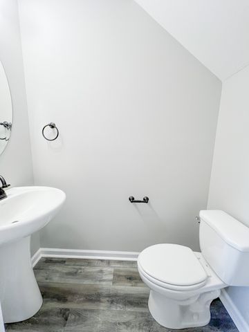 2202 Eldos Trace Cir Apt F, Clarksville, TN 37042