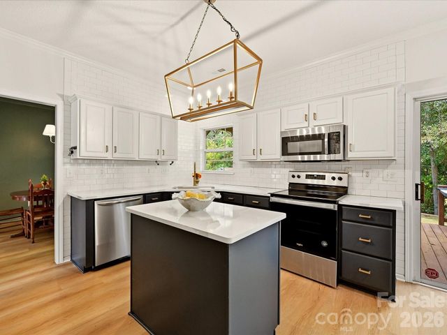 6315 Revlock Court, Charlotte, NC 28226