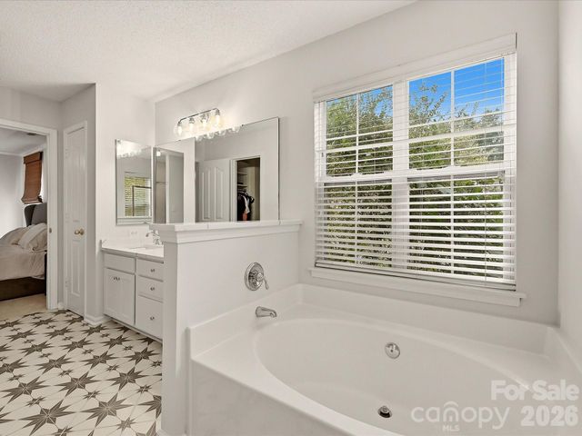 6315 Revlock Court, Charlotte, NC 28226