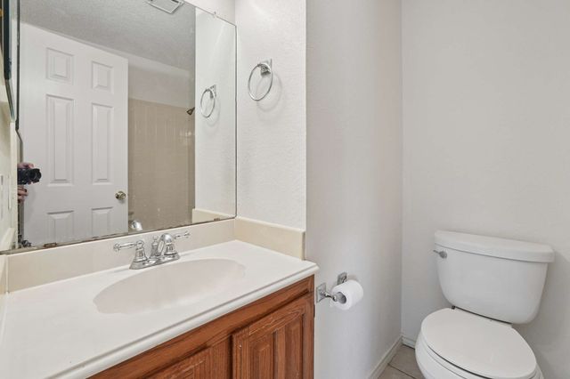 433 Moonlight Way, Irving, TX 75063