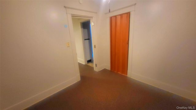 319 Mansion Street 1, Poughkeepsie, NY 12601
