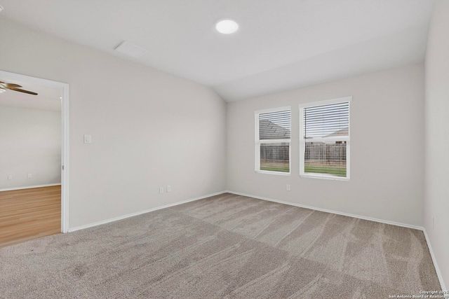 941 Armadillo, Seguin, TX 78155