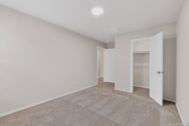 941 Armadillo, Seguin, TX 78155