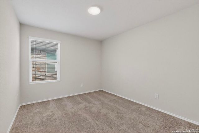 941 Armadillo, Seguin, TX 78155