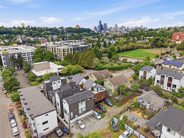 1816 24th Avenue S, Seattle, WA 98144