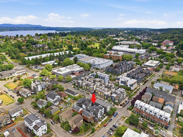 1816 24th Avenue S, Seattle, WA 98144