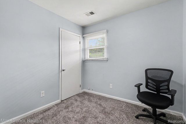 3246 Harris Street, Ferndale, MI 48220
