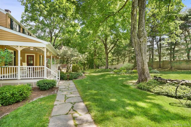 161 Ridgefield Avenue, South Salem, NY 10590