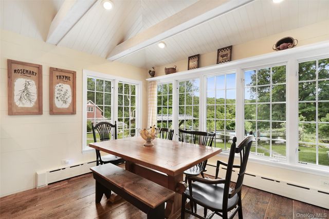 161 Ridgefield Avenue, South Salem, NY 10590
