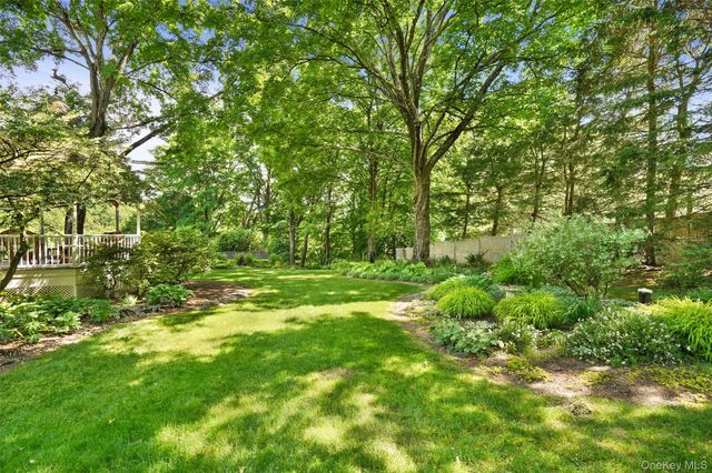 161 Ridgefield Avenue, South Salem, NY 10590