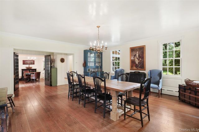 161 Ridgefield Avenue, South Salem, NY 10590