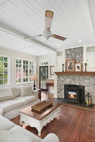 161 Ridgefield Avenue, South Salem, NY 10590