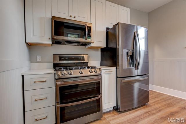 1211 Troy Road, Edwardsville, IL 62025