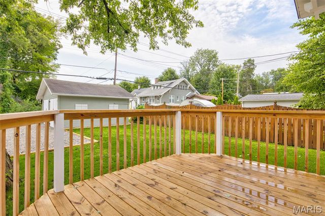 1211 Troy Road, Edwardsville, IL 62025