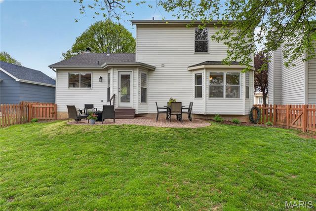 2564 Hidden Meadow Lane, Ballwin, MO 63021