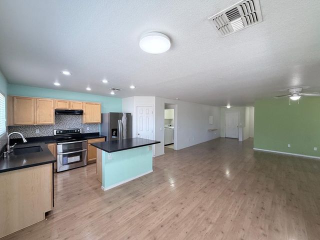 1106 S Fresno Court, Chandler, AZ 85286