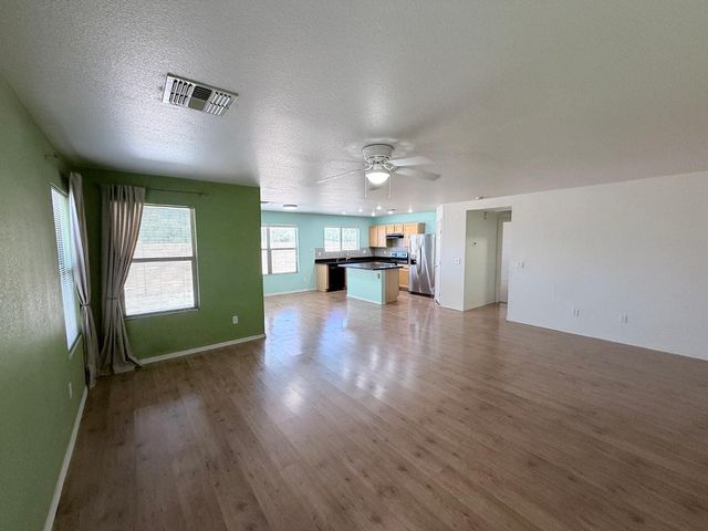 1106 S Fresno Court, Chandler, AZ 85286