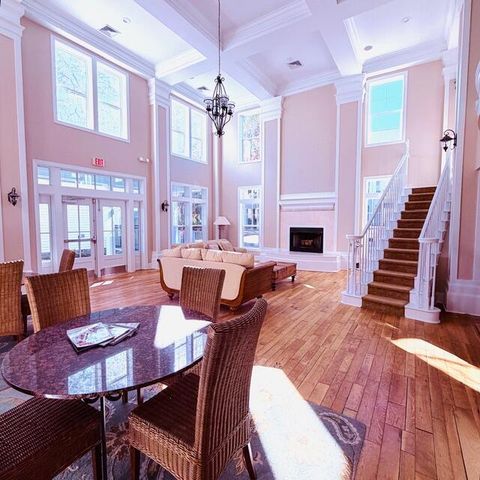 130 River Landing Drive Drive 10100, Charleston, SC 29492