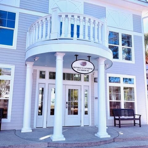 130 River Landing Drive Drive 10100, Charleston, SC 29492