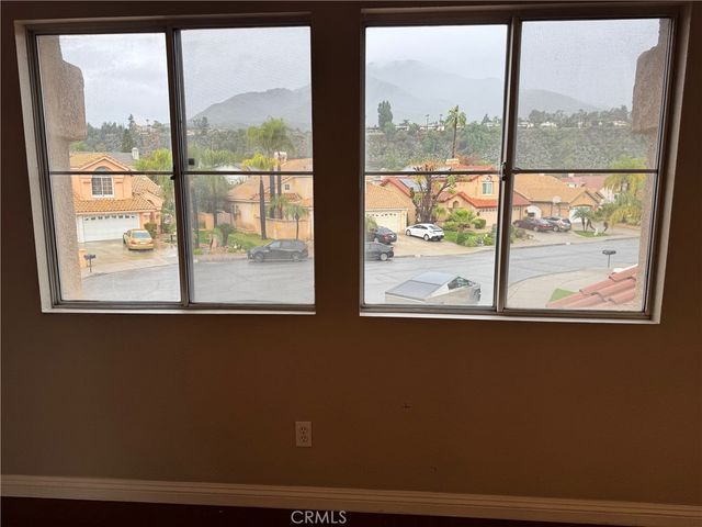 28261 Cornus Court, Highland, CA 92346