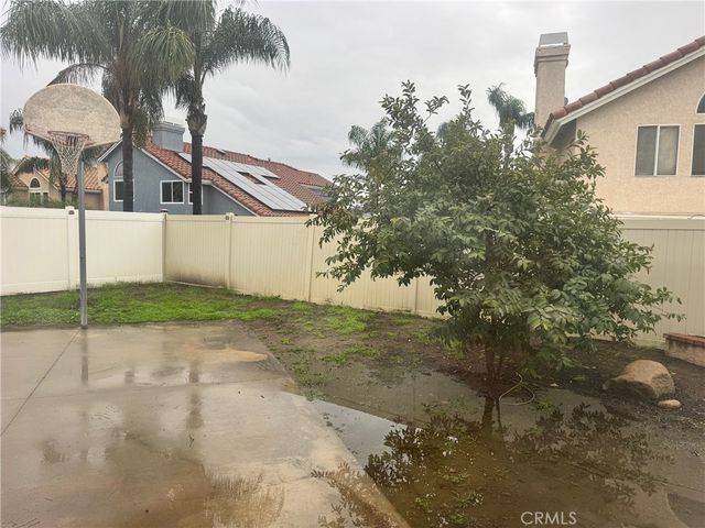 28261 Cornus Court, Highland, CA 92346