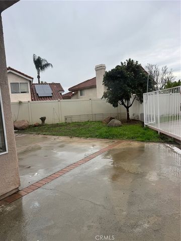 28261 Cornus Court, Highland, CA 92346