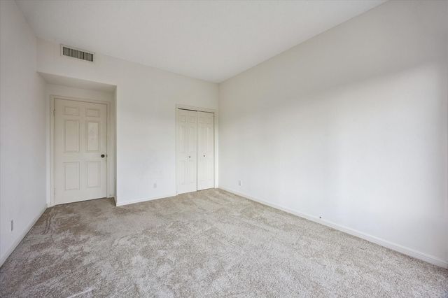 2001 Holcombe Boulevard 303, Houston, TX 77030