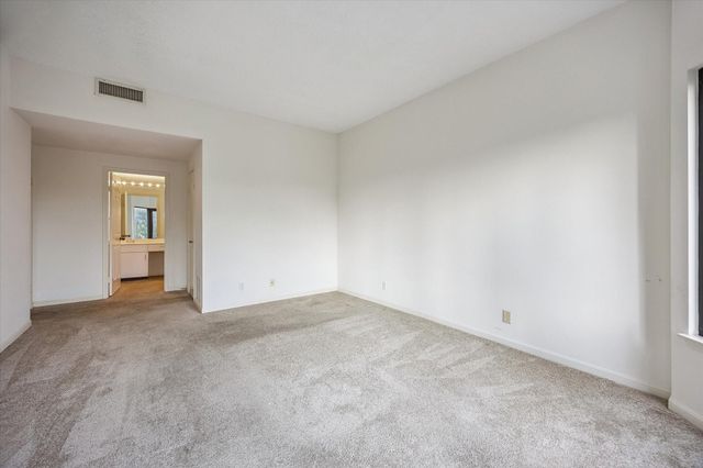 2001 Holcombe Boulevard 303, Houston, TX 77030