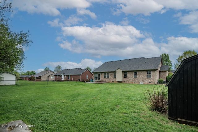 604 Memory Ln, Elizabethtown, KY 42701