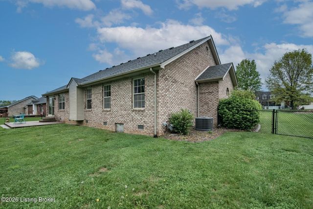604 Memory Ln, Elizabethtown, KY 42701
