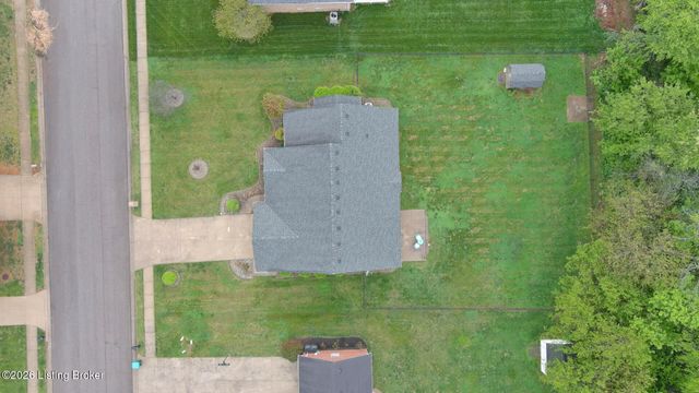 604 Memory Ln, Elizabethtown, KY 42701