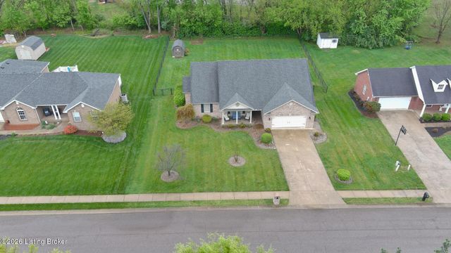 604 Memory Ln, Elizabethtown, KY 42701