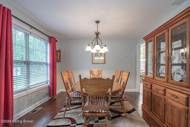 604 Memory Ln, Elizabethtown, KY 42701