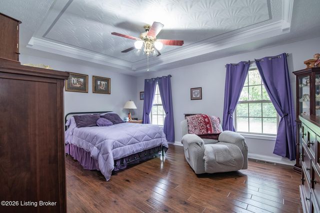 604 Memory Ln, Elizabethtown, KY 42701