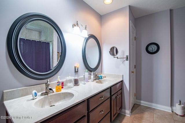 604 Memory Ln, Elizabethtown, KY 42701