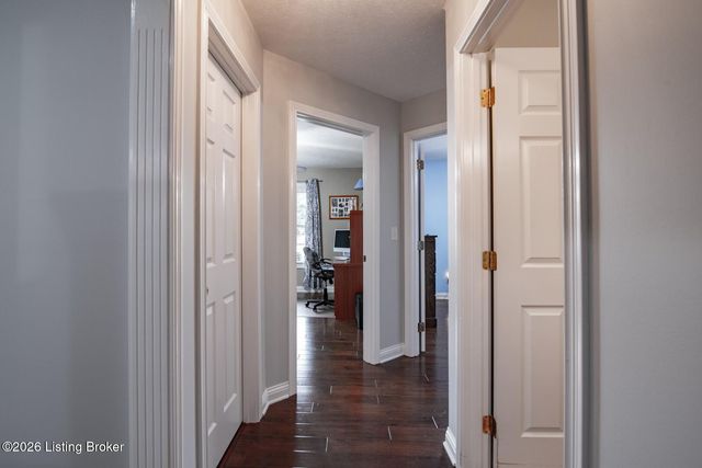 604 Memory Ln, Elizabethtown, KY 42701