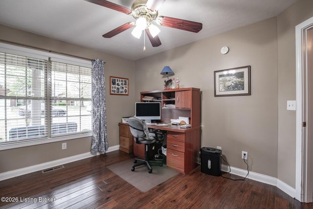 604 Memory Ln, Elizabethtown, KY 42701