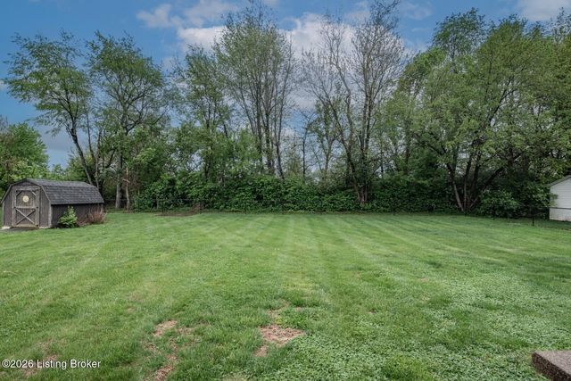 604 Memory Ln, Elizabethtown, KY 42701