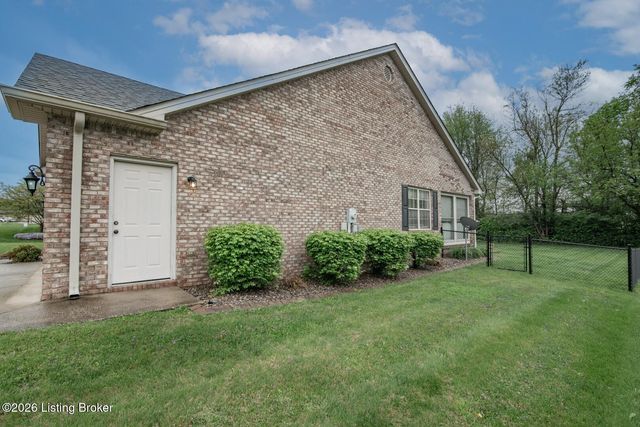 604 Memory Ln, Elizabethtown, KY 42701
